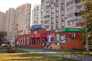 Торговые площади вблизи станций метро в г. Москве